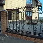 Варіанти оформлення кованих огорож варіанти