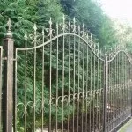 Варіанти оформлення кованих огорож варіанти
