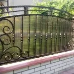 Варіанти оформлення кованих огорож огорож
