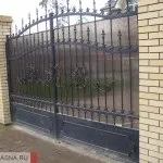 Варіанти оформлення кованих огорож огорож