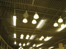 Встановлюємо рейкову підвісну стелю з алюмінію у ванну та кухню - Легка справа встановлюємо