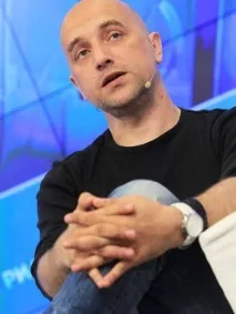 Піде Максим, і нехай з ним – українська планета українська