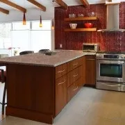 Інтер’єр та дизайн кухні в червоному кольорі сучасні та практичні ідеї дизайн