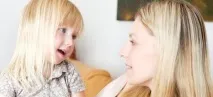 помогнете детето говори детето говори