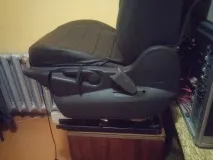 Як зняти пластик з сидіння кліпсу