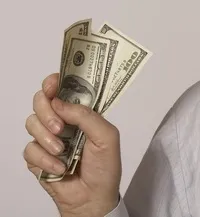 Як заробити 100 доларів на день віддалено та без вкладень доларів