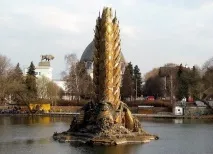 Як виглядають найкрасивіші фонтани Москви москви