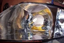 Ксенонові лінзи Bosh на Dodge Caravan 2001-2007 2001-2007