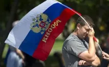 Вибір країни між госворами та опозицією вибір
