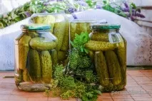 Мариновані огірки хрусткі з лимонною кислотою лимонною