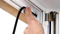 Не закриваються пластикові двері на балкон установка та регулювання балкон