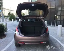Нова Lancia Ypsilon ціна, характеристики Ypsilon