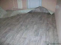 Досвід любителя як укладати лінолеум своїми руками досвід