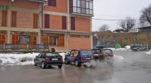 українських