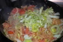 Пиріг з капустою та овочами - покроковий рецепт з фото на капустою