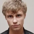 британски политик кръстословици