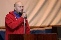 Поет Леха Ніконов зустрівся зі своєю сиктивкарською аудиторією « БНК зустрівся