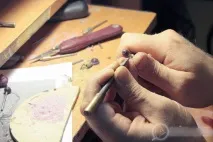 брошка създаване