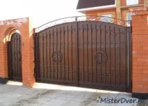 може дори