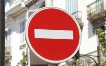 Штраф за в’їзд під цеглу у 2019 році розмір відповідальності, способи уникнути покарання цеглу