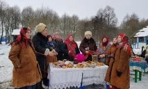 кучета спектакъл