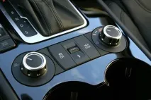 Тест-драйв 150 кілометрів на новому Volkswagen Touareg Volkswagen Touareg новому
