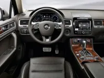 Тест-драйв 150 кілометрів на новому Volkswagen Touareg Volkswagen Touareg тест-драйв