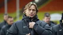 Валерій Карпін Фанати говорили гравцям Досить вештатися клубами, грайте у футбол фанати