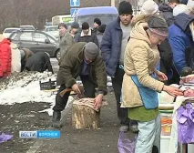 У Воронежі у «Пташиного ринку» м’ясо продають в умовах жахливої антисанітарії. воронежі