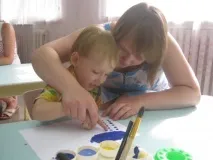 Художньо-творча діяльність у першій молодшій групі (спільно з батьками) першій