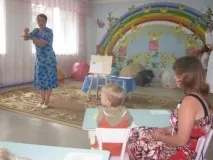 Художньо-творча діяльність у першій молодшій групі (спільно з батьками) діяльність