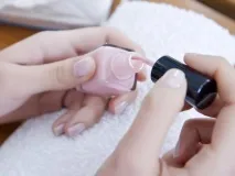 малки маникюр