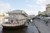 сити който