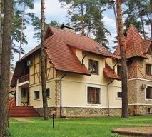 Колір покрівлі та фасаду як підібрати відповідне поєднання колір