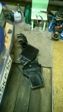 Якщо у волзі холодно чи вистачить їздити у шапці) холодно