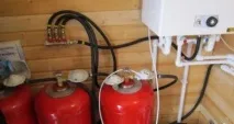 Газова колонка на зрідженому газі витрата, проточна колонка для дачі без димоходу колонка
