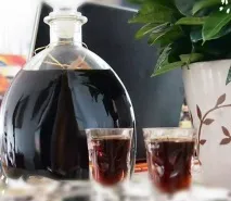 Горіхи з медом - користь і шкода для чоловіків, жінок, як приймати, відео чоловіків