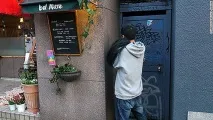 Як фотографуватися з подружкою, якщо у вас немає подружки - НОВИНИ У ФОТОГРАФІЯХ подружки