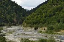 южна нарича