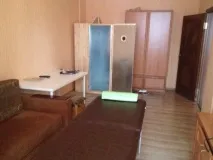 всички членове каютата