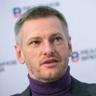 Як компанії відзначають День сміху день