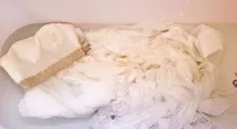 Як випрати весільну сукню в домашніх умовах випрати