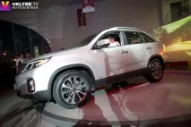 Як незвичайний маркетинг продає автомобілі машину
