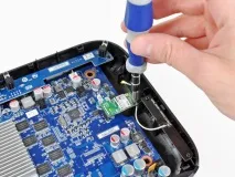 Як розібрати телевізійну приставку Logitech Revue - Блогофоліо Романа Паулова приставку