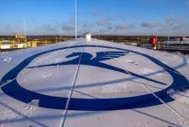 зареждане гориво самолети