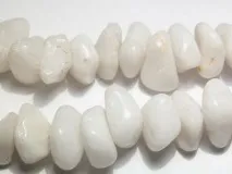 Камінь Білий Агат магічні властивості, кому підходить, знак зодіаку камінь
