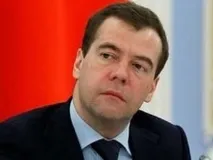 Медведєва змусили розповісти про відставку уряду та провиборах - Новини розповісти
