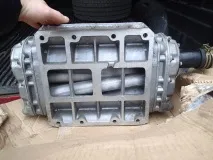 Нагнітач (Supercharger) ази установки з карбюратором на V8 установки