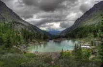 Озеро та водоспад Куйгук водоспад
