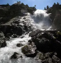 Озеро та водоспад Куйгук куйгук